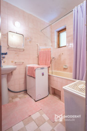 Na predaj 6-izbový rodinný dom v obci Podkriváň