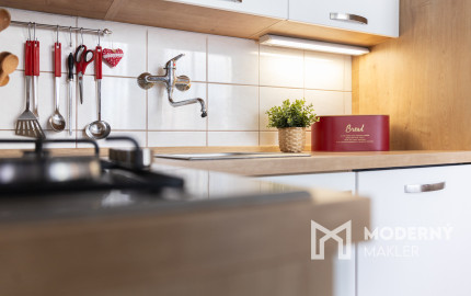 Na predaj 4-izbový byt vo Vrbovom