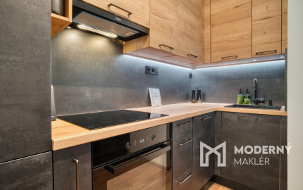 Na predaj 2-izbový byt s loggiou v Šamoríne