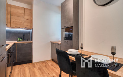 Na predaj 2-izbový byt s loggiou v Šamoríne