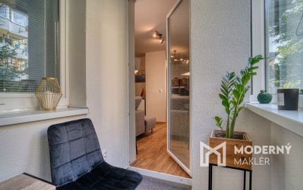 Na predaj 2-izbový byt s loggiou v Šamoríne