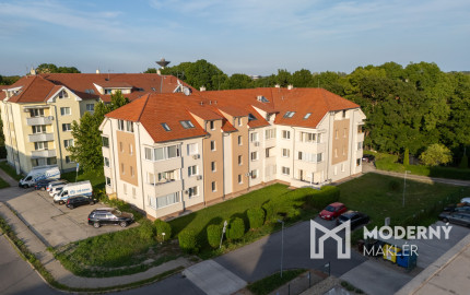 Na predaj 2-izbový byt s loggiou v Šamoríne