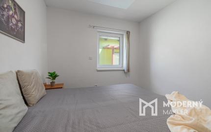 Na predaj 2-izbový byt v Senci pri jazerách s terasou