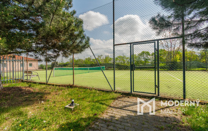 Na predaj 2-izbový byt v Senci pri jazerách s terasou