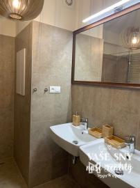 Na prenájom nový, zariadený 2izb byt na ul. Za Liptovskou v Trenčíne.