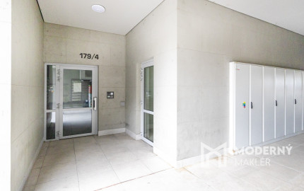 Na prenájom 3-izbový byt v centre mesta Dunajská Streda