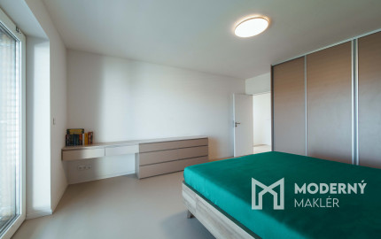 ZNÍŽENÁ CENA: Na predaj moderný rodinný dom v Skalke nad Váhom