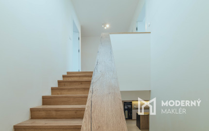 ZNÍŽENÁ CENA: Na predaj moderný rodinný dom v Skalke nad Váhom