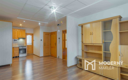 Na predaj 3-izbový byt s potenciálom v tichej lokalite Popradu