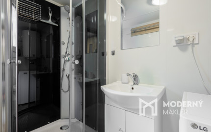 Na predaj investičná rekreačná chata na Donovaloch