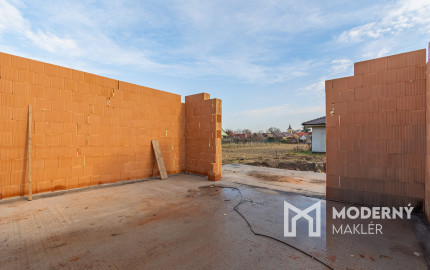 Na predaj novostavba 4-izbového rodinného domu v ŠTANDARDE v obci Kyselica