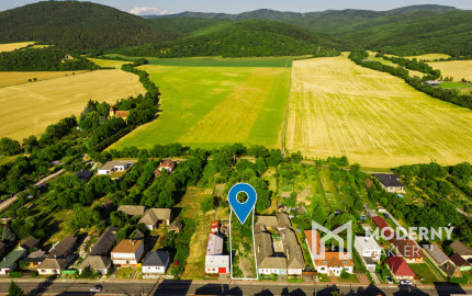 Na predaj slnečný stavebný pozemok v obci Nová Ves nad Váhom