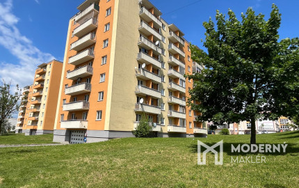 Na prenájom priestranný 3-izbový byt v Trenčíne