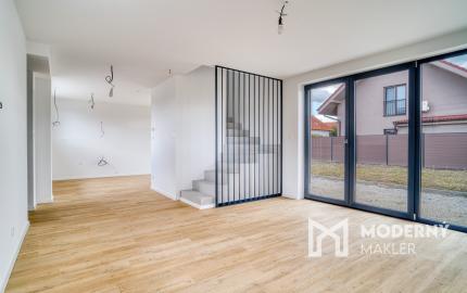 Na predaj 3-izbový rodinný dom pri jazere Nové Košariská