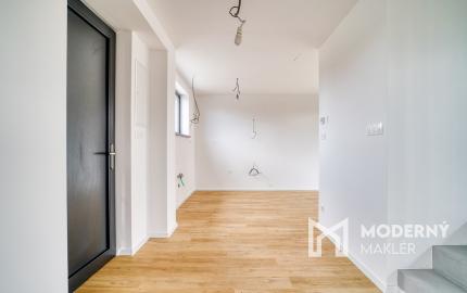 Na predaj 3-izbový rodinný dom pri jazere Nové Košariská