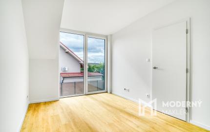 Na predaj 3-izbový rodinný dom pri jazere Nové Košariská