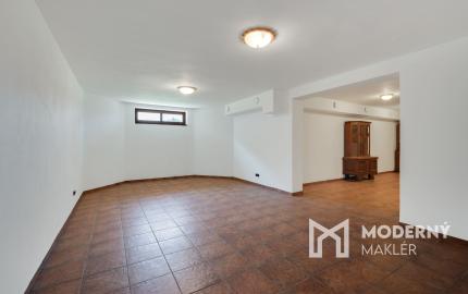 Na predaj 6-izbové rodinné sídlo v Šamoríne