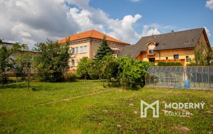 Na predaj rodinný dom s pozemkom a investičným potenciálom v Trenčíne