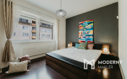 Na predaj 3- izbový byt s parkovaním, Zlatovce Trenčín