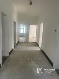 Exklzívne na predaj veľký 7 izb. RD- Partizánske / Veľké Bielice