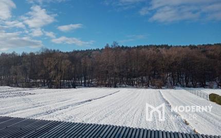 Exkluzívna ponuka rovinatého pozemku v obci Malé Hoste - 978m2