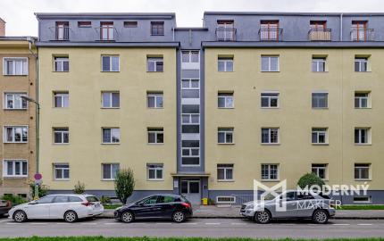 Na prenájom 3-izbový byt v centre Bratislavy pri OC Nivy