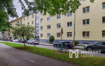 Na prenájom 3-izbový byt v centre Bratislavy pri OC Nivy