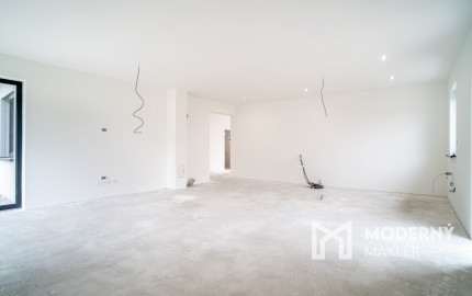 Na predaj 4-izbová novostavba s dvojgarážou v Suchohrade