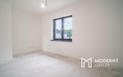 Na predaj 4-izbová novostavba s dvojgarážou v Suchohrade