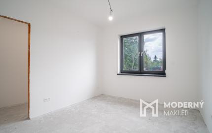Na predaj 4-izbová novostavba s dvojgarážou v Suchohrade