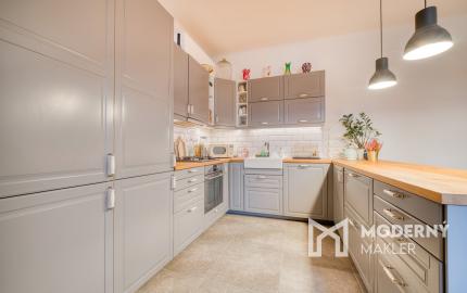 Na prenájom štýlový 2,5-izbový byt na Palisádach v Bratislave