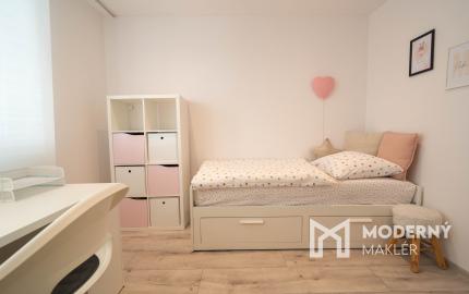 Na predaj 3-izbový byt v obci Trenčianska Turná