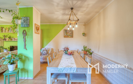 Na predaj trojpodlažný rodinný dom v lokalite Žitná - Radiša