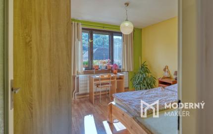 Na predaj trojpodlažný rodinný dom v lokalite Žitná - Radiša