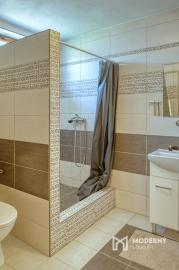 Na predaj trojpodlažný rodinný dom v lokalite Žitná - Radiša