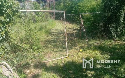 SUPER CENA - Stavebný pozemok  1213 m2 obec BRODZANY