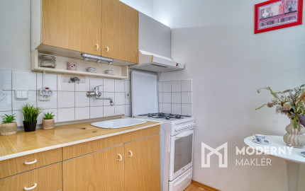 REZERVOVANÉ: Na predaj investičný 1-izbový byt - Karlova Ves