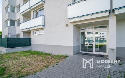 Na predaj moderný 3-izbový byt vo výbornej lokalite Serede