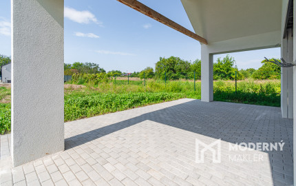 REZERVOVANÉ: Na predaj moderný 4-izbový rodinný dom v Šoporni