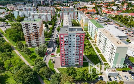 Na predaj garsónka v Seredi