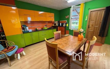 Exkluzívna ponuka na PREDAJ 3i RD Pravotice s veľkým pozemkom 1529m2