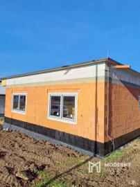 Lukratívna ponuka novostavba v Uhrovci , poz. 527m2