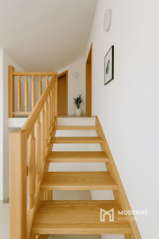 Na predaj poschodový 5-izbový rodinný dom v obci Beluša