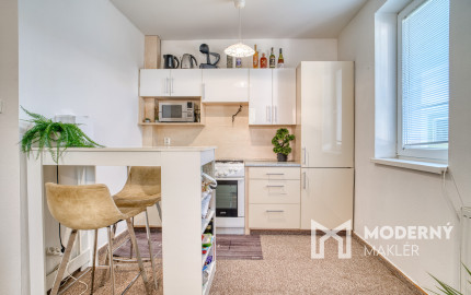 Na predaj čiastočne vybavený 3-izbový byt v Dunajskej Strede