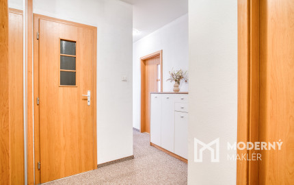 Na predaj čiastočne vybavený 3-izbový byt v Dunajskej Strede