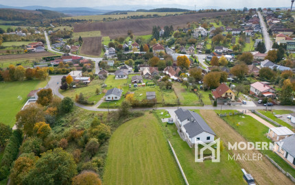 Exkluzívne iba u nás na predaj stavebný pozemok 1251m2 , Brezolupy