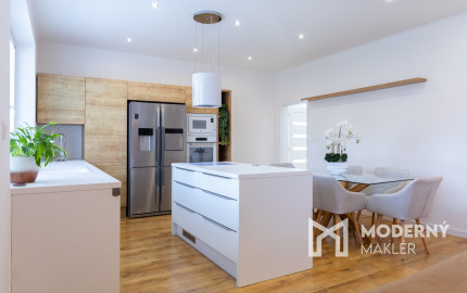 REZERVOVANÉ: Na predaj vkusne zariadený 3-izbový byt na Ružovej ulici v Trenčíne