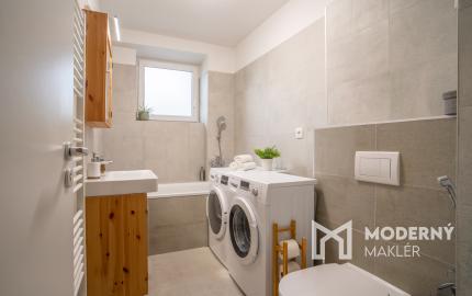 Na predaj kompletne zariadený 2-izbový byt v blízkosti OC Vivo