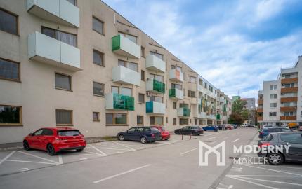 Na predaj kompletne zariadený 2-izbový byt v blízkosti OC Vivo