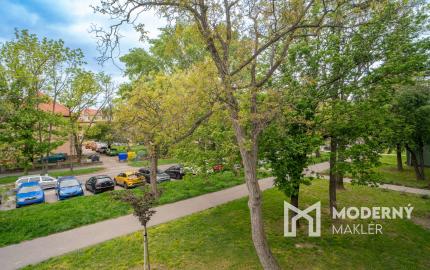 Na predaj kompletne zariadený 2-izbový byt v blízkosti OC Vivo